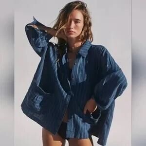 Free People Shirt Women’s Medium Just Like Me Oversized Boxy Linen Blend Button